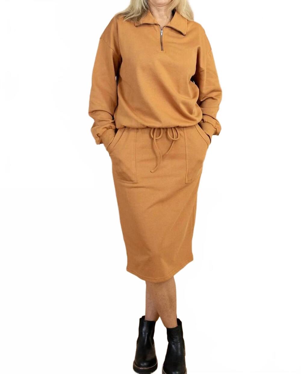 NEW TEA N ROSE madison sweater and skirt set in camel